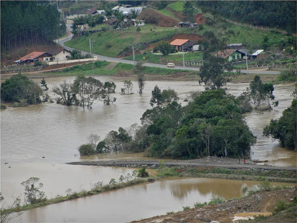 Enchentes de Santa Catarina